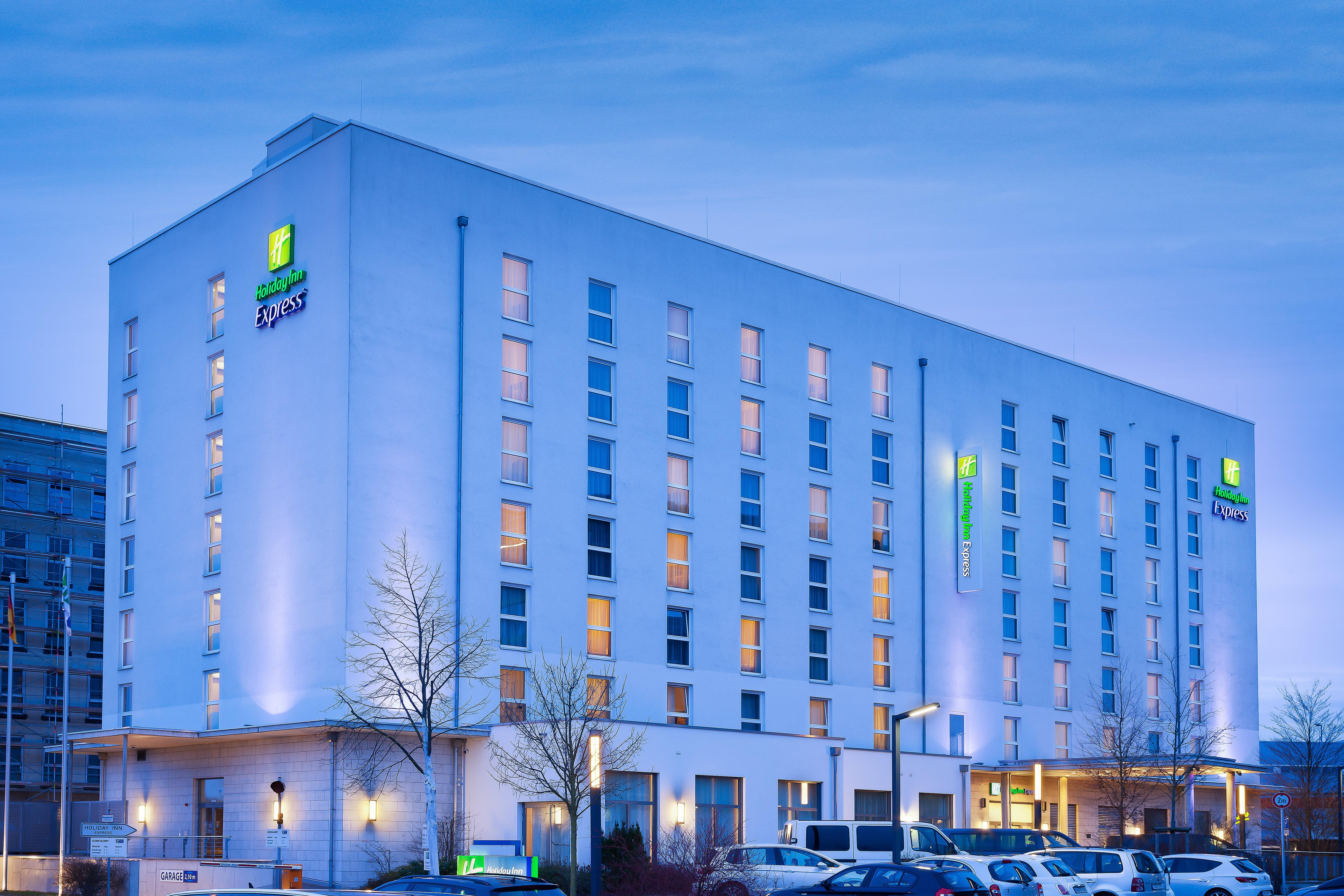 Holiday Inn Express Nuernberg-Schwabach Exterior photo